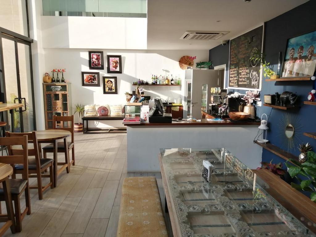 Embassy Gardens Luxury Suites Cpg Accra Exteriör bild