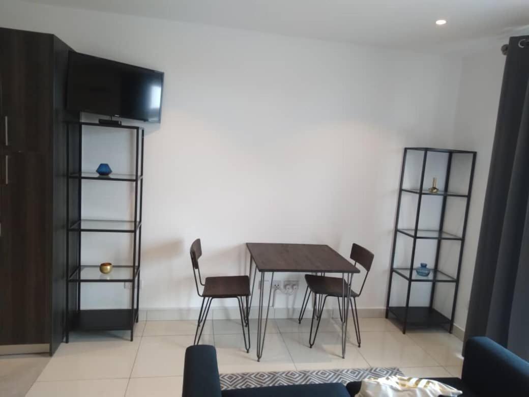 Embassy Gardens Luxury Suites Cpg Accra Exteriör bild